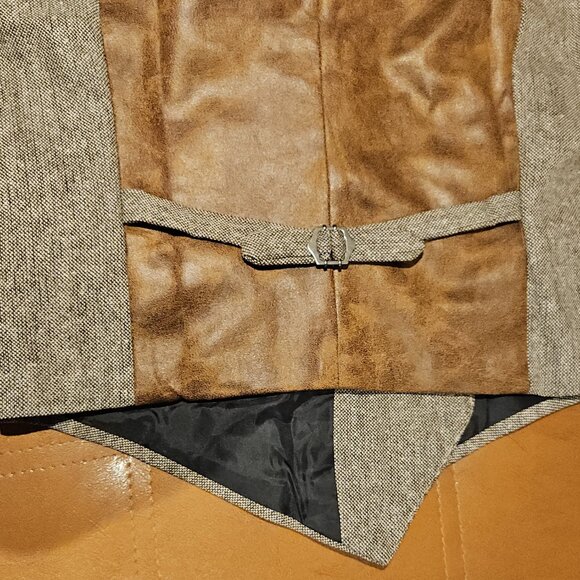 Men's Vest, Retro Vintage, Brown w/Satin lining (NEW NEVER WORN) - Picture 5 of 6